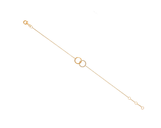 Diamond intertwined circles bracelet